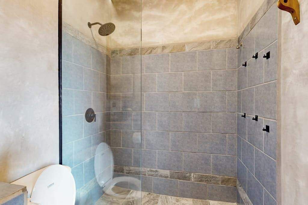 Photo of Bathroom in Placencia