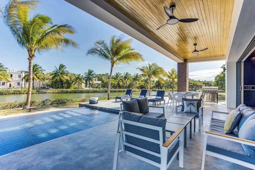 Photo of Outdoor in Cocoplum