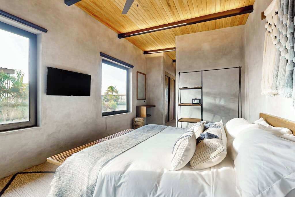 Photo of Bedroom in Placencia
