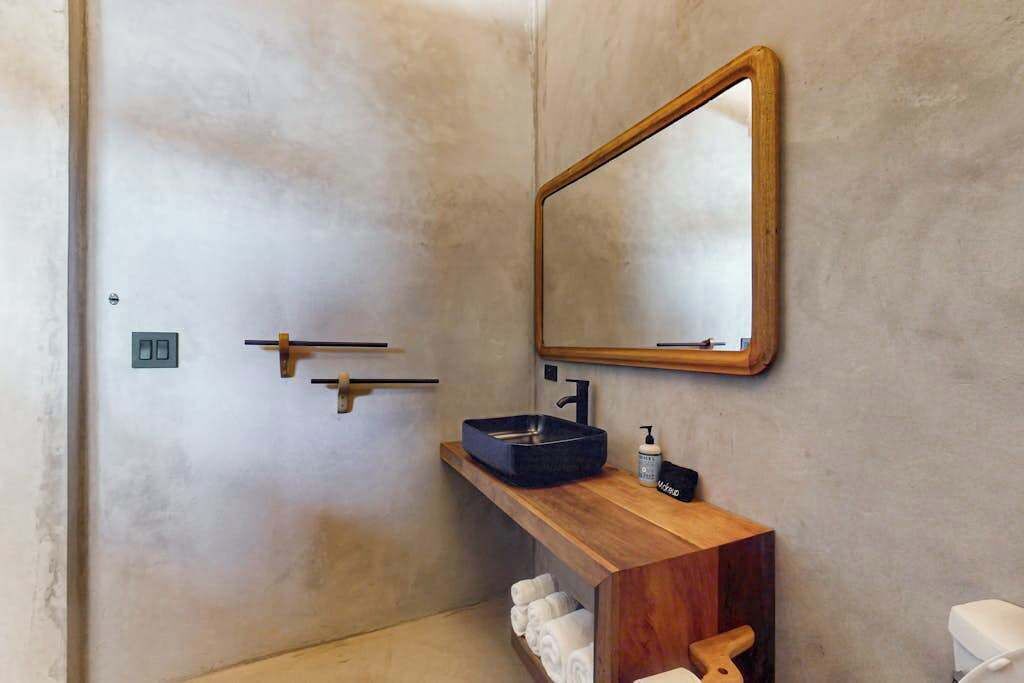 Photo of Bathroom in Placencia