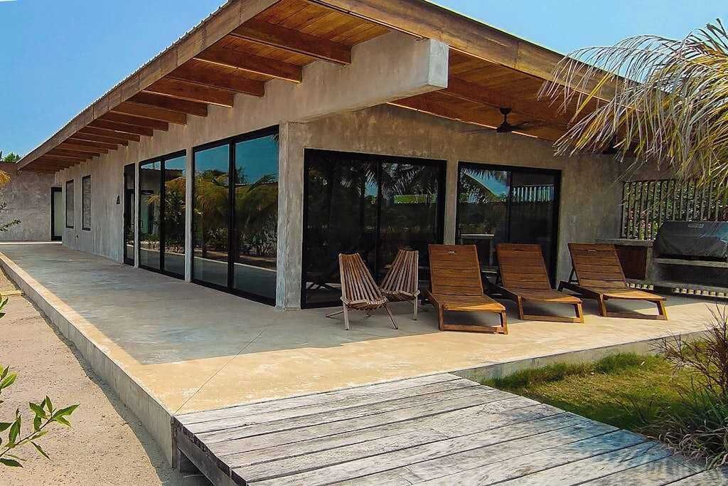 Photo of Patio Balcony in Placencia