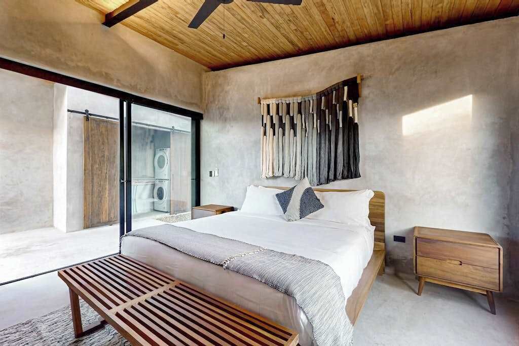 Photo of Bedroom in Placencia