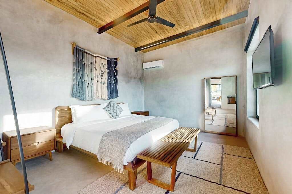 Photo of Bedroom in Placencia