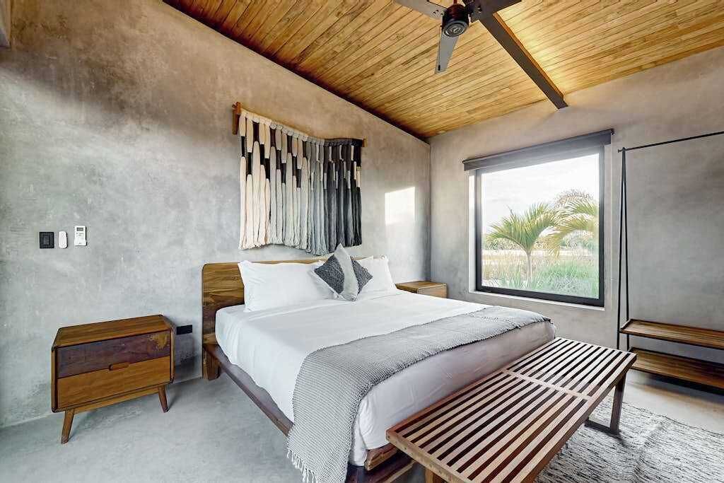 Photo of Bedroom in Placencia
