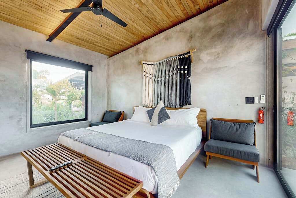 Photo of Bedroom in Placencia