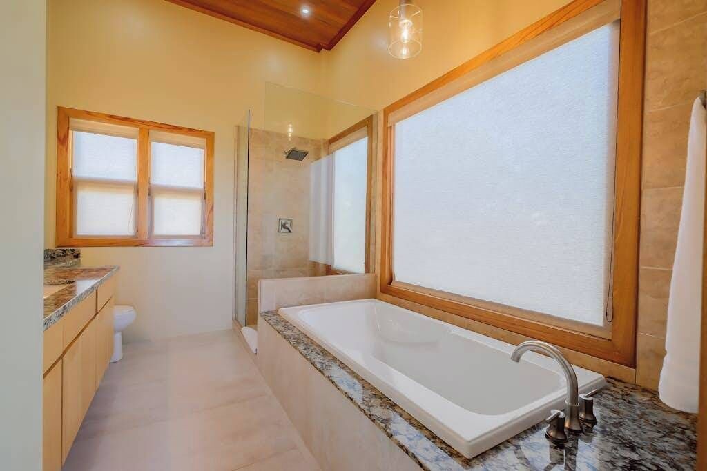 Photo of Bathroom in Caye Caulker