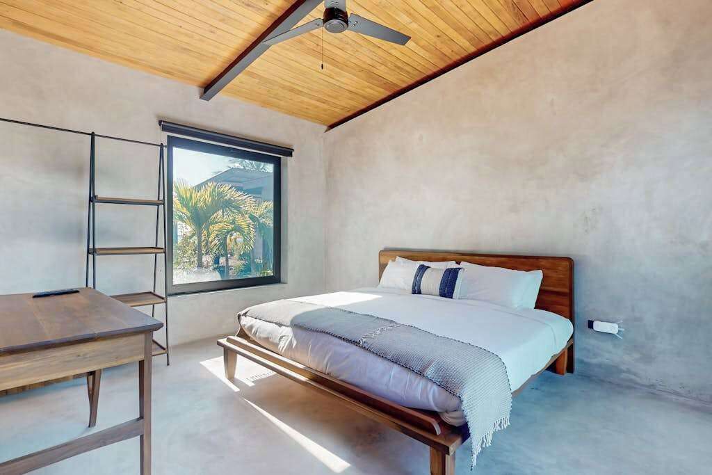 Photo of Bedroom in Placencia