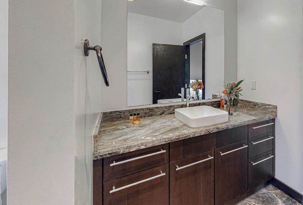 Photo of Bathroom in Sanctuary Belize