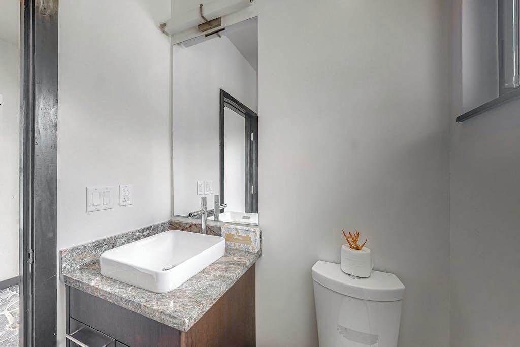 Photo of Bathroom in Sanctuary Belize