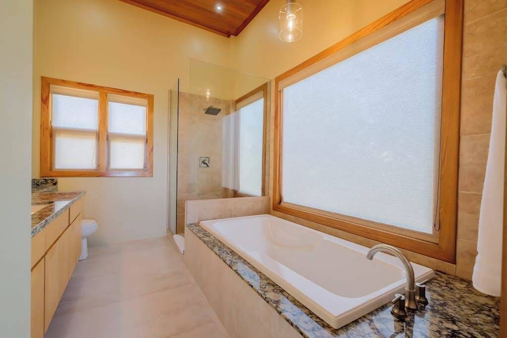 Photo of Bathroom in Caye Caulker