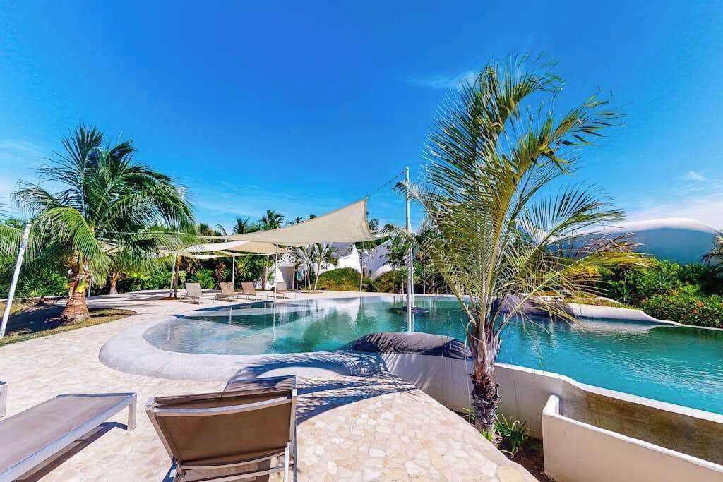 Photo of Outdoor in Cocoplum