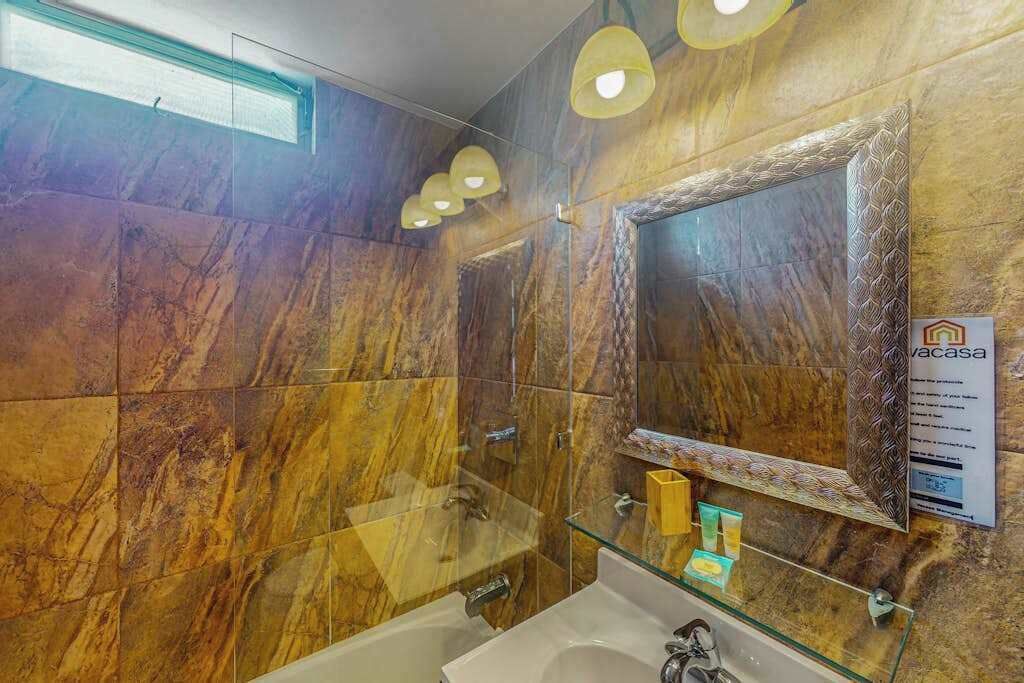 Photo of Bathroom in San Pedro