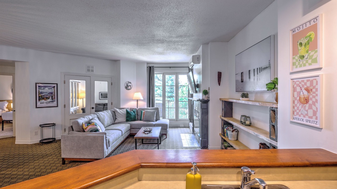 Photo of Livingroom in Mont-Tremblant Pedestrian Village