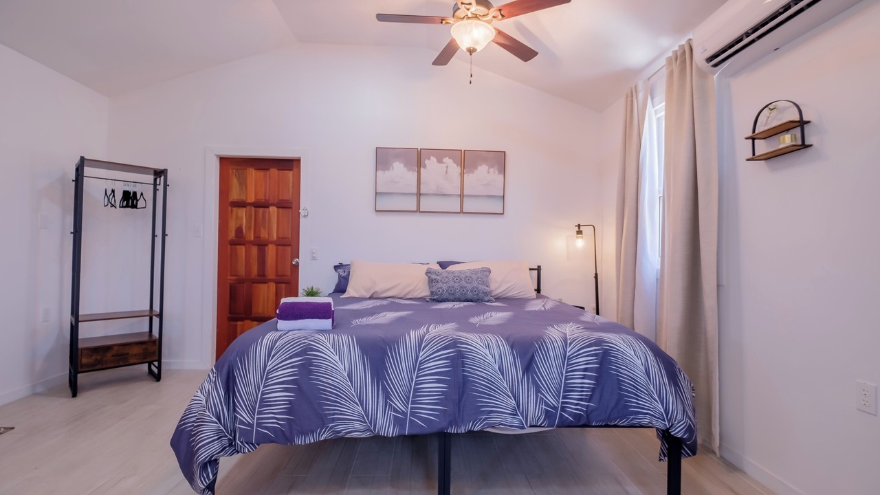 Photo of Bedroom in Caye Caulker