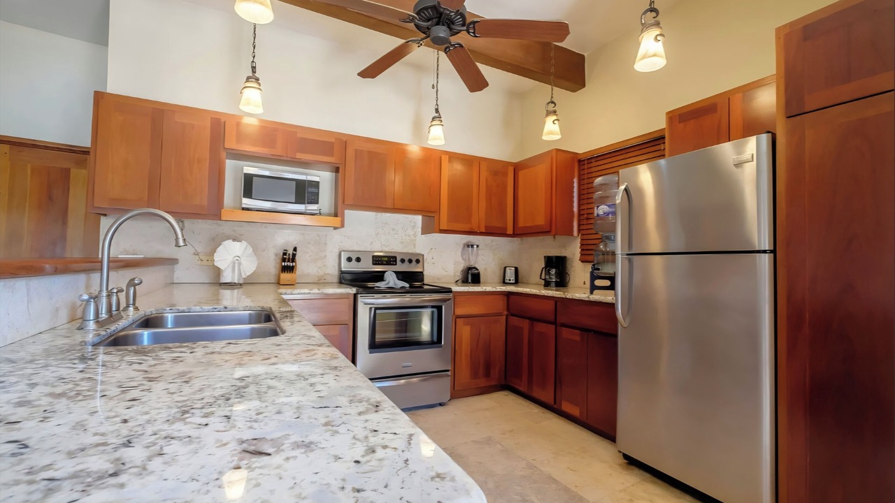 Photo of Kitchen in Gales Point
