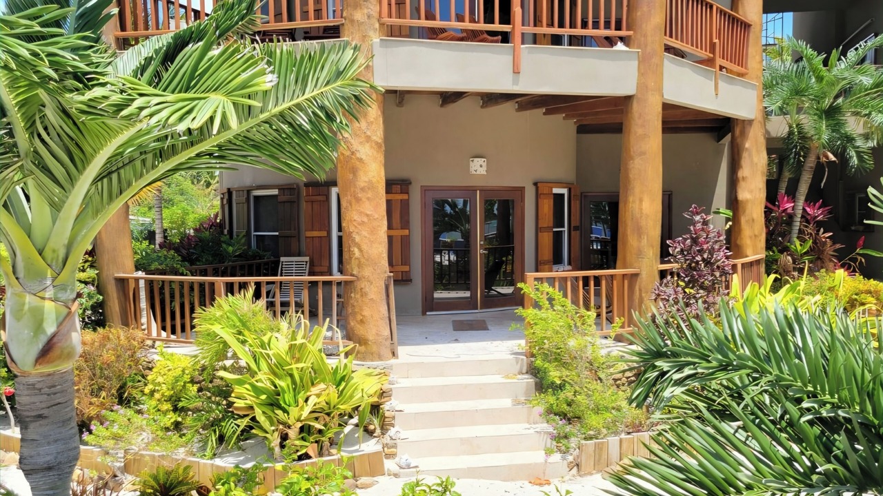 Photo of Outdoor in Gales Point