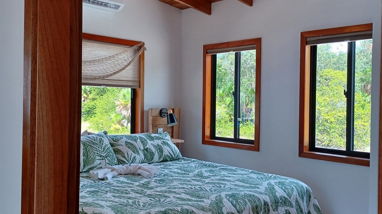 Photo of Bedroom in Placencia