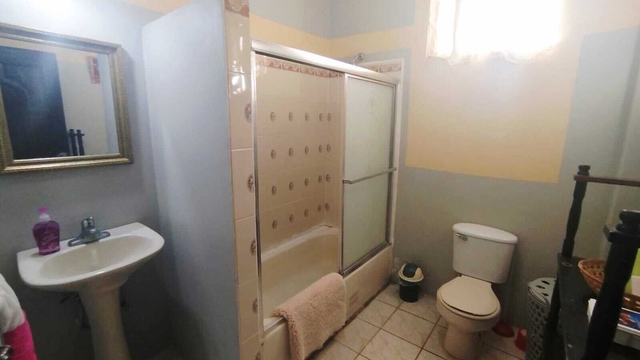 Photo of Bathroom in Belize City