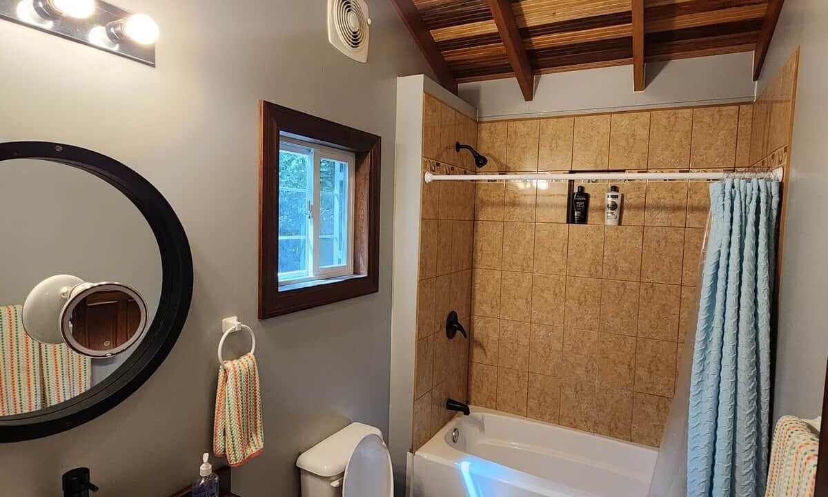 Photo of Bathroom in Spanish Lookout
