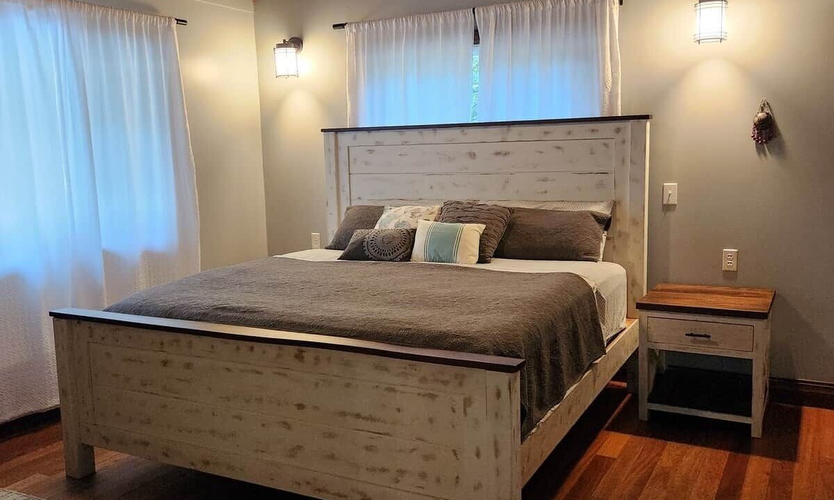 Photo of Bedroom in Spanish Lookout