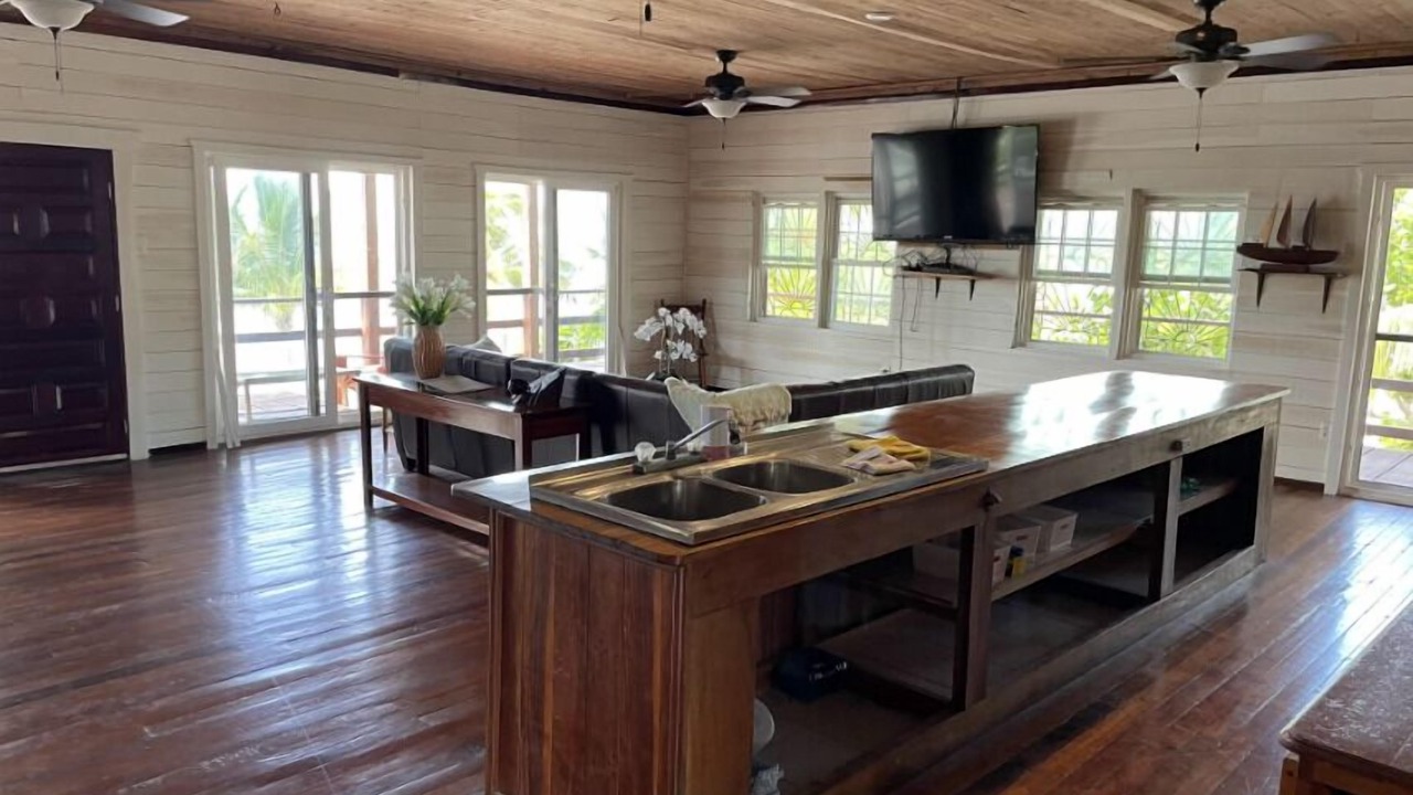 Photo of Livingroom in Caye Caulker