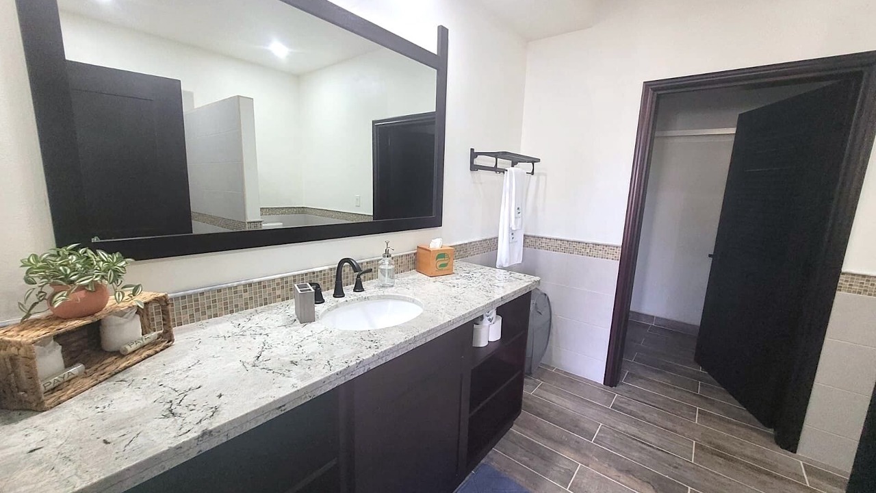 Photo of Bathroom in Caye Caulker