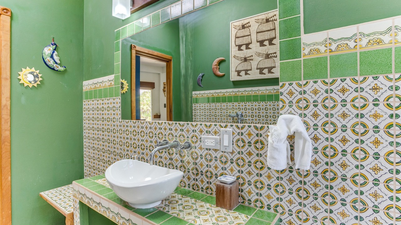 Photo of Bathroom in Placencia