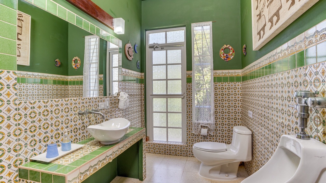 Photo of Bathroom in Placencia
