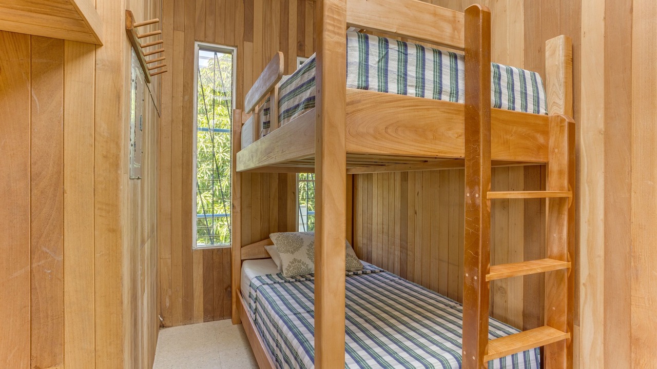 Photo of Bedroom in Placencia