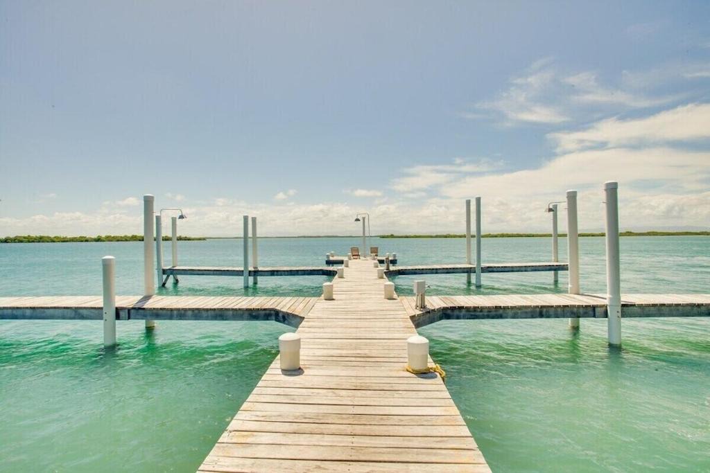 Photo of Others in Placencia