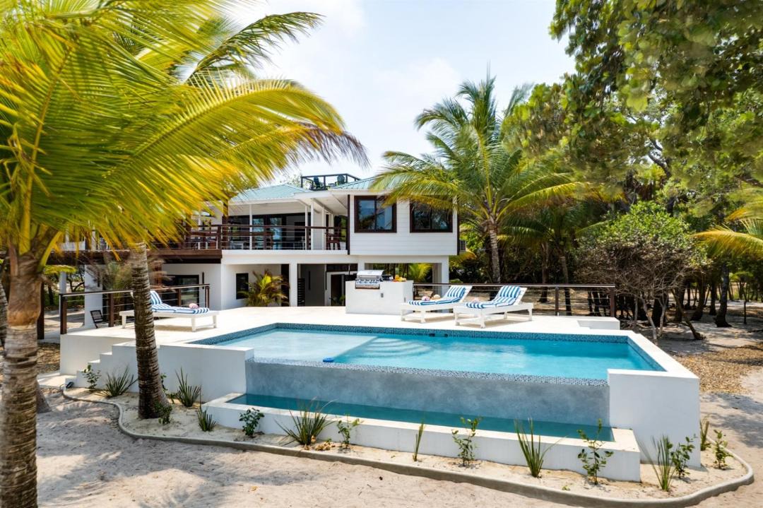 Photo of Others in Placencia