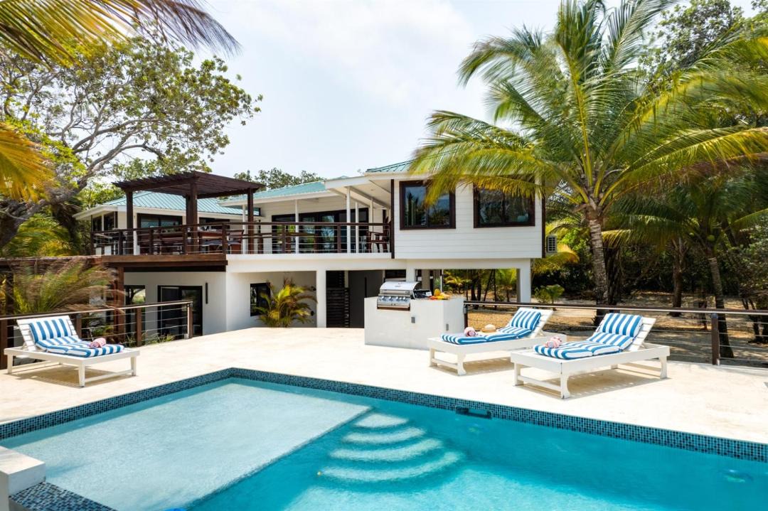 Photo of Others in Placencia