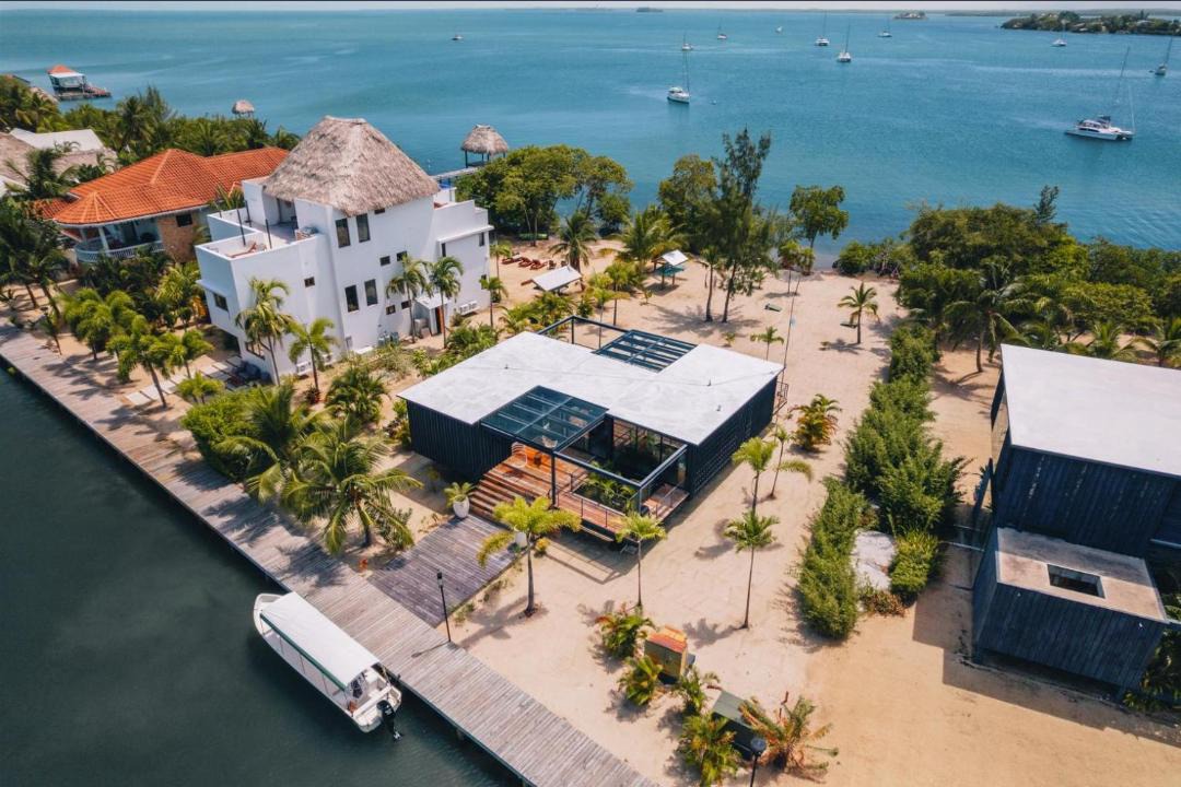 Photo of Others in Placencia