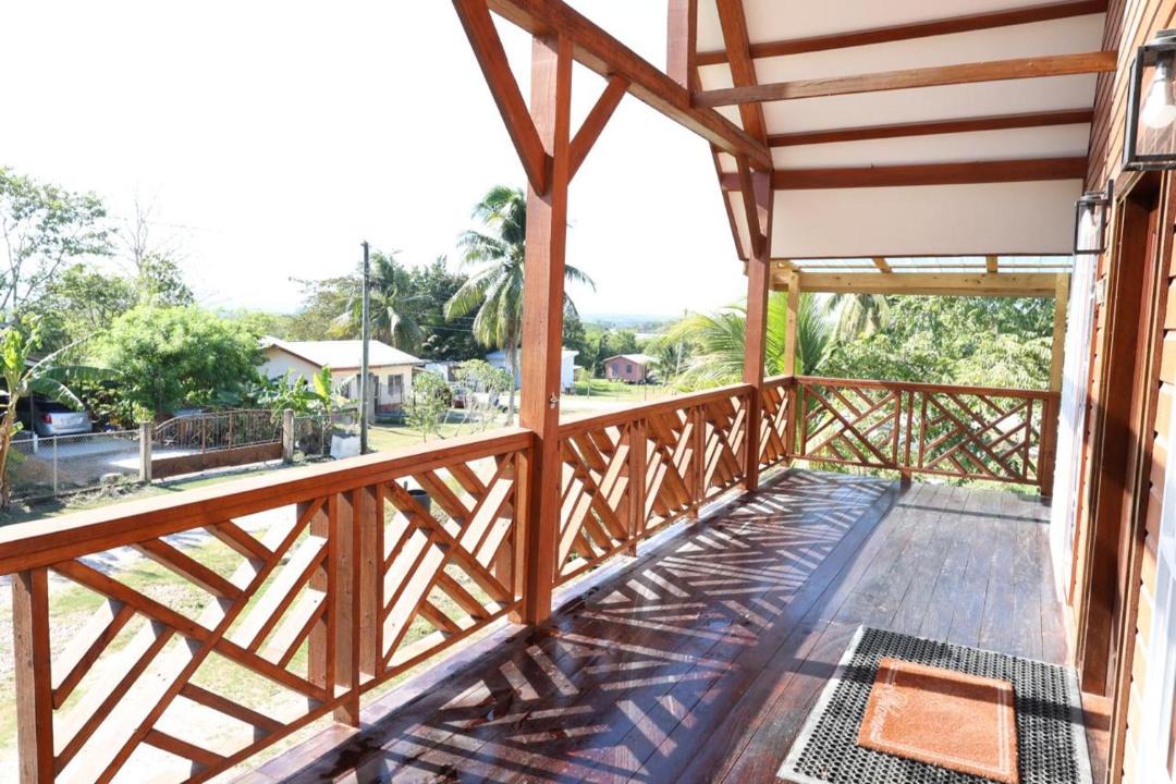 Photo of Patio Balcony in Santa Elena