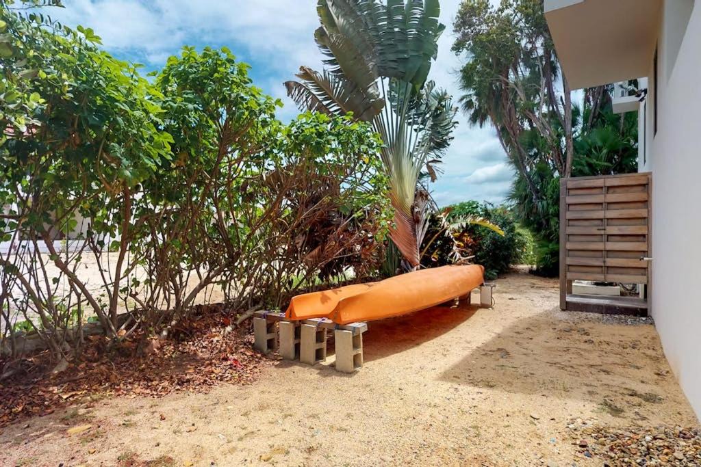 Photo of Others in Caribbean Way