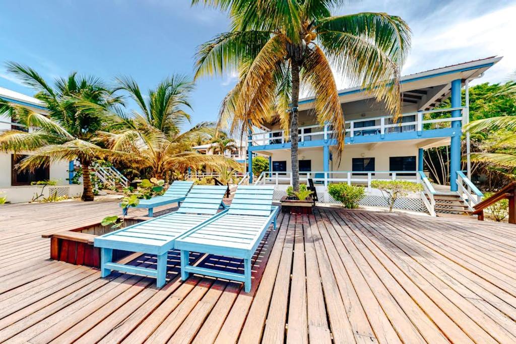 Photo of Others in Placencia