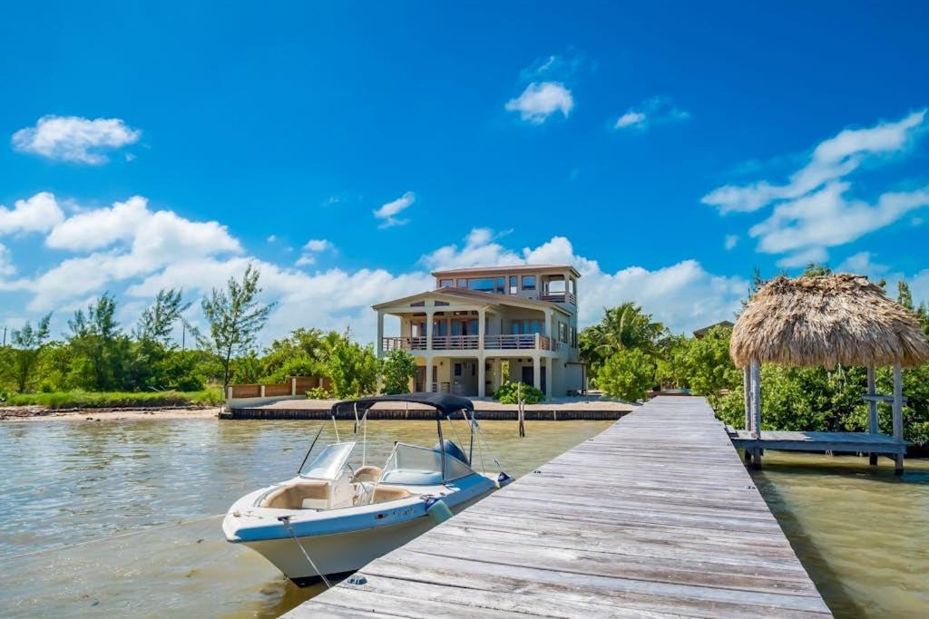 Photo of Others in Caye Caulker