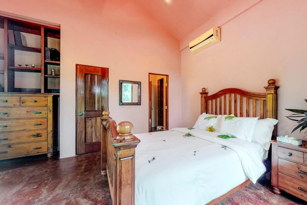 Photo of Others in Sanctuary Belize
