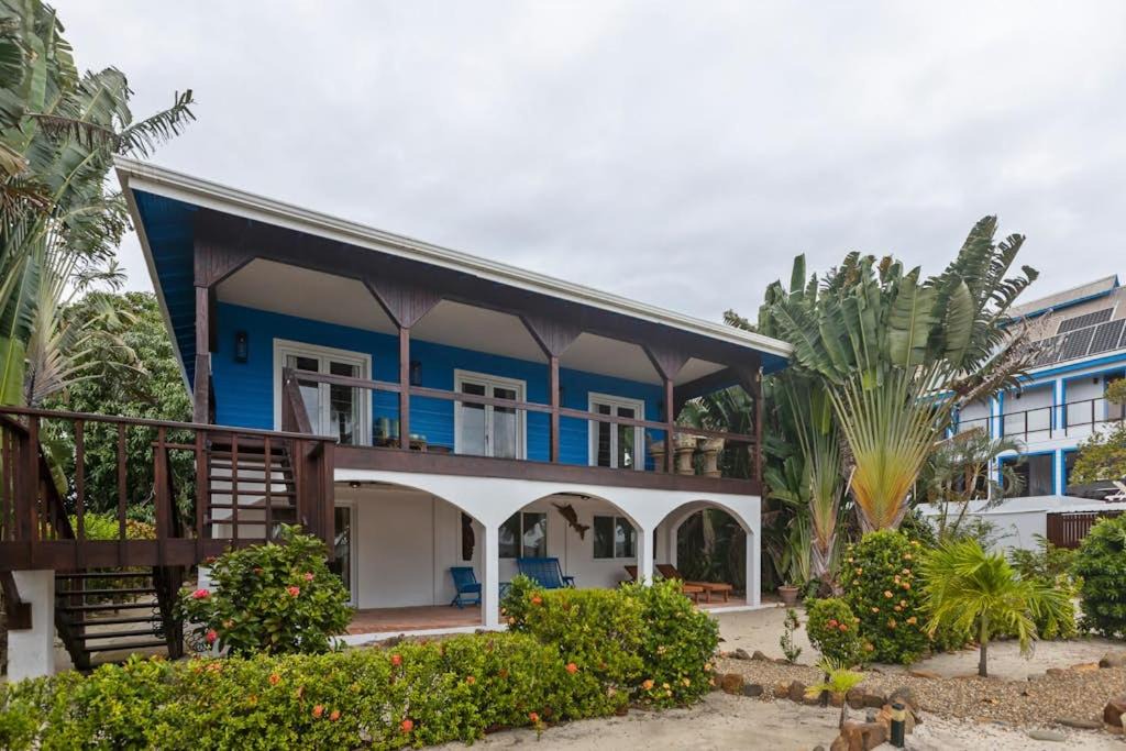 Photo of Others in Caribbean Way