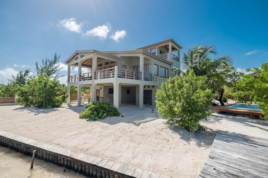 Photo of Others in Caye Caulker
