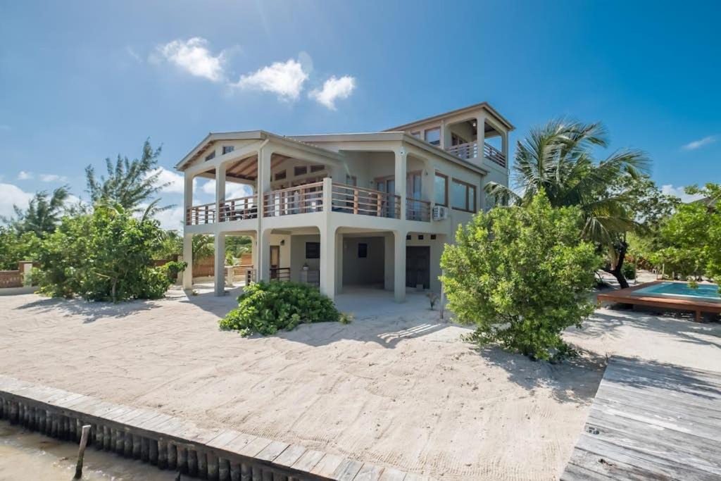 Photo of Others in Caye Caulker