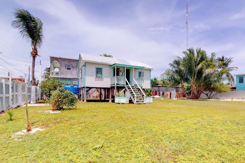 Photo of Others in Caye Caulker