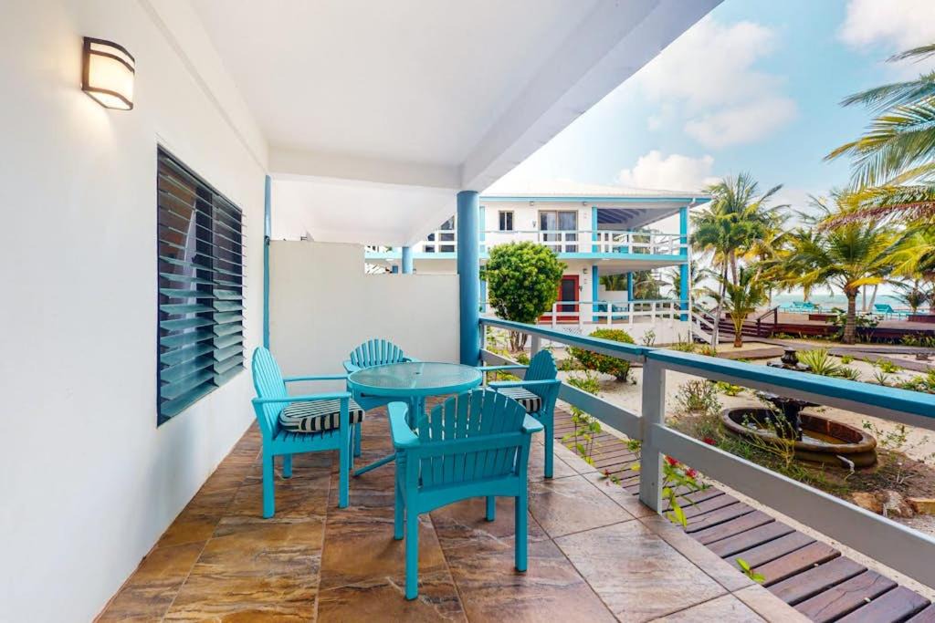 Photo of Others in Placencia