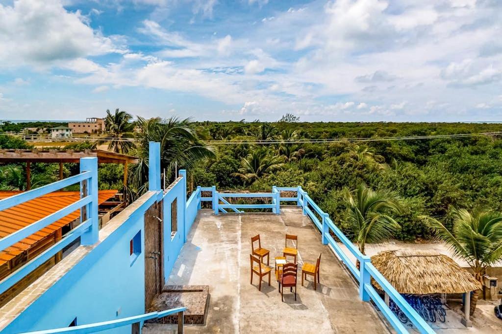 Photo of Others in Caye Caulker