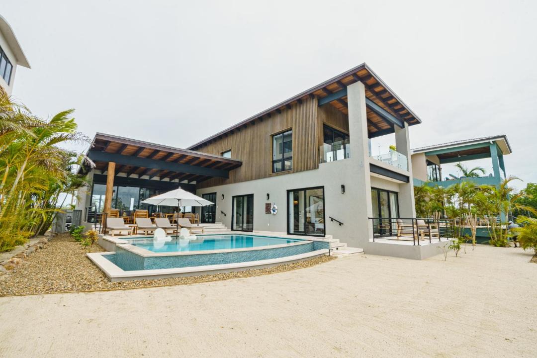 Photo of Others in Placencia