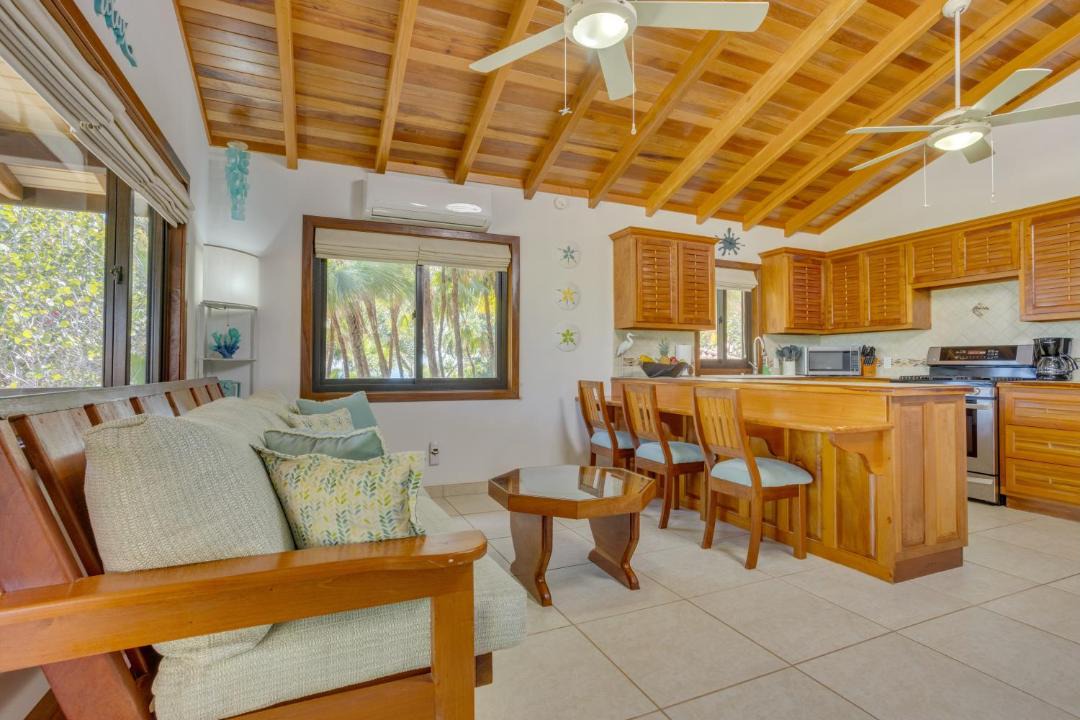 Photo of Others in Placencia