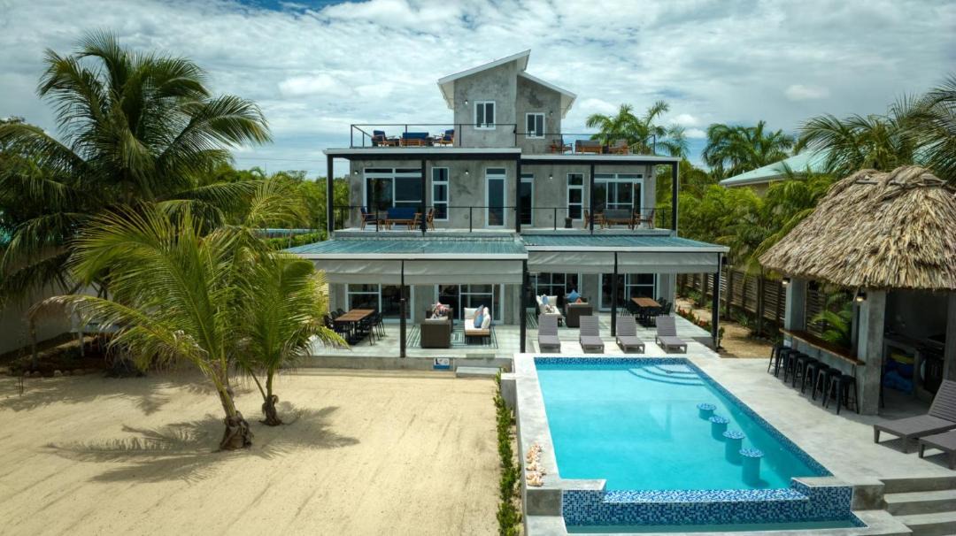 Photo of Others in Placencia