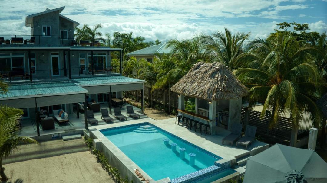 Photo of Others in Placencia