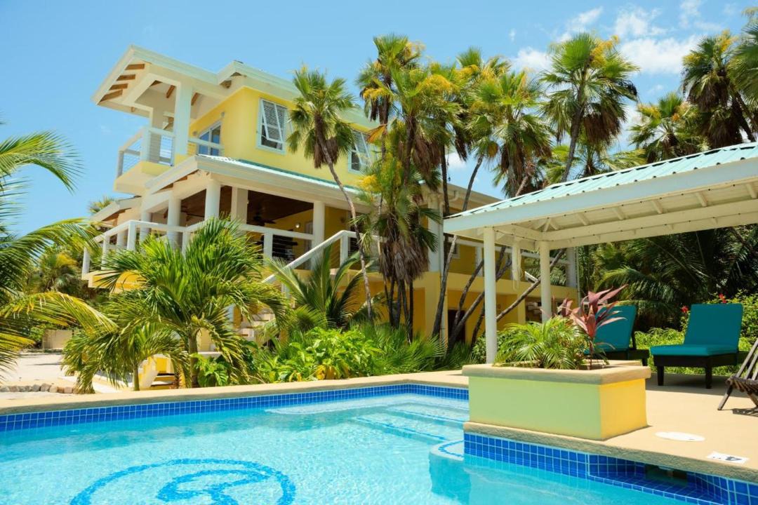 Photo of Others in Placencia