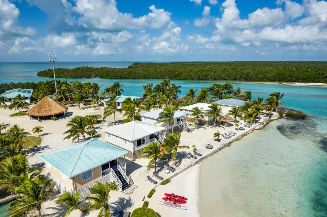 Photo of Others in Little Frenchman Caye